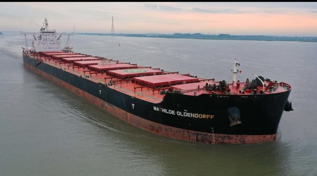 49f7c3f6-9bf0-452a-be16-fb0809f12d10