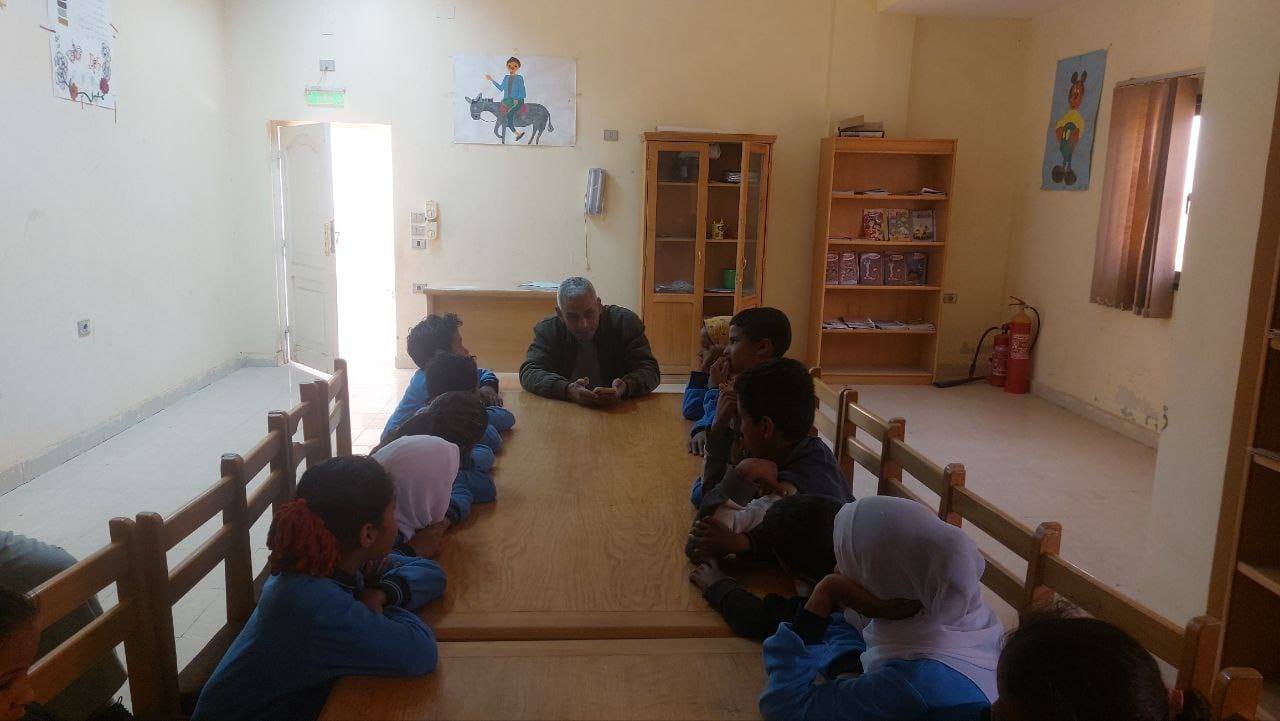 محاضرة عن كيفية تقسيم المسرح وأماكن الديكور بقصر ثقافة الطارف