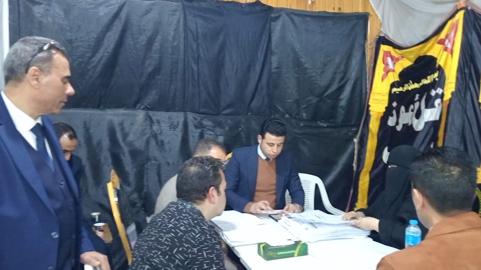 جانب من أعمال الفرز