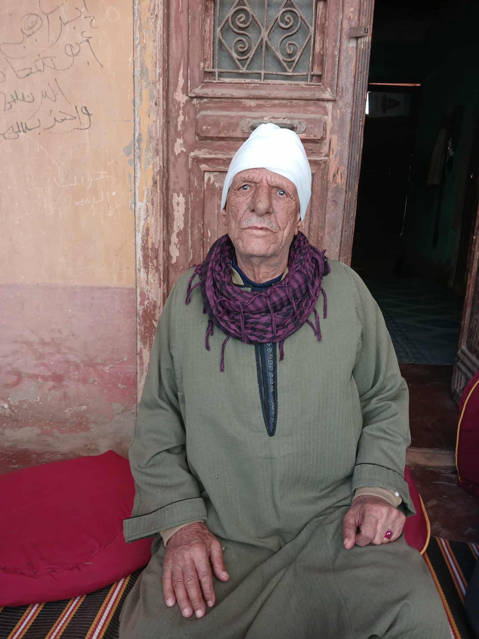 البطل يسرد  حكاية العزة والشرف