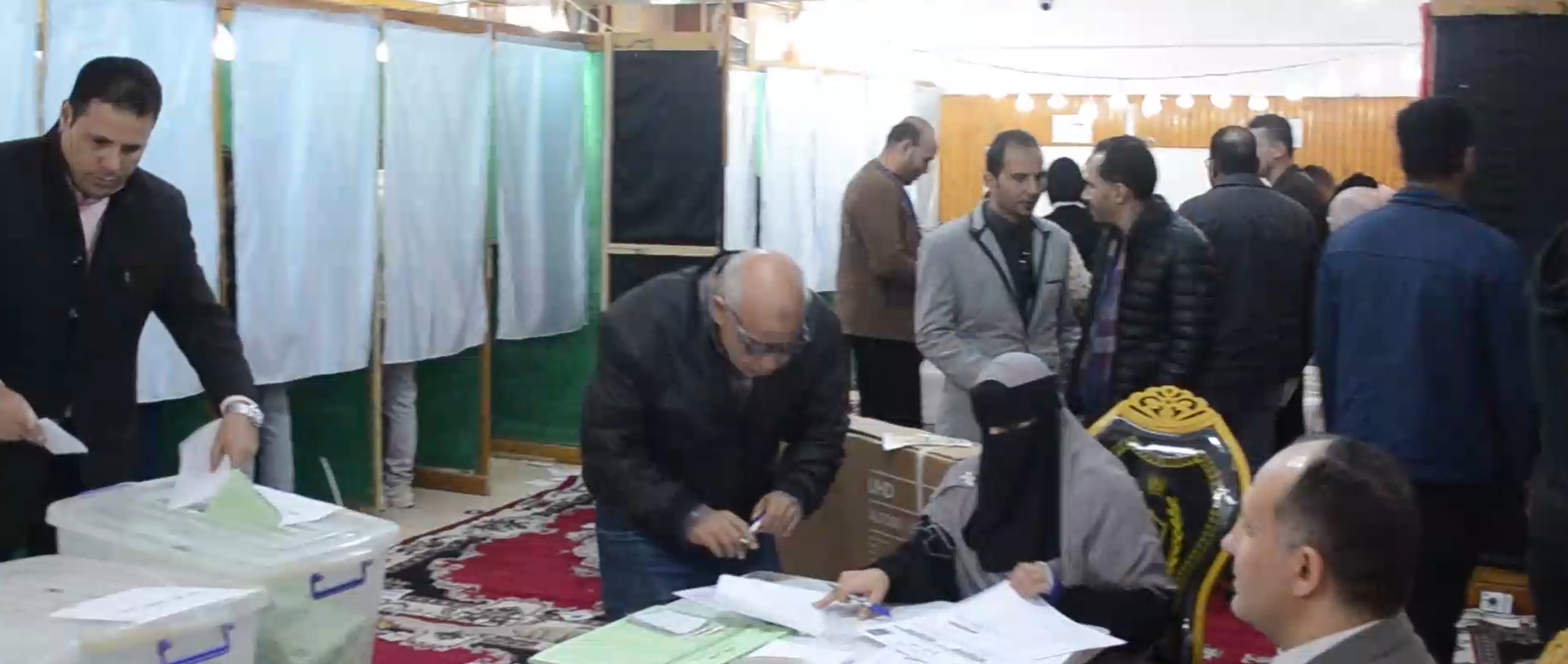 إدلاء المهندسين بأصواتهم