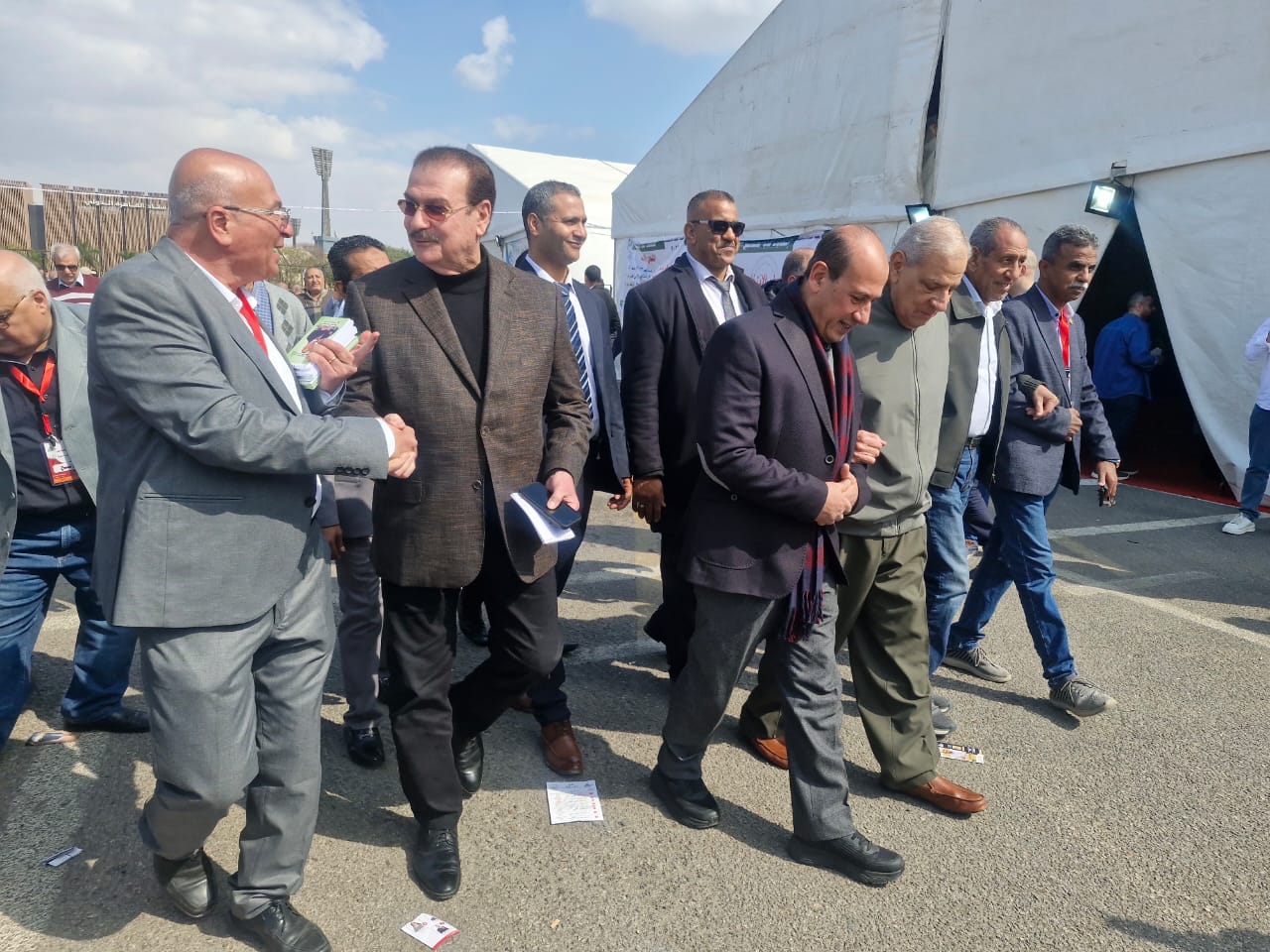 إبراهيم محلب يدلى بصوته فى انتخابات نقابة المهندسين (7)