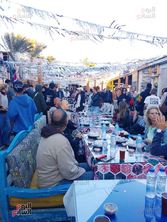 مائدة-الافطار-فى-دهب