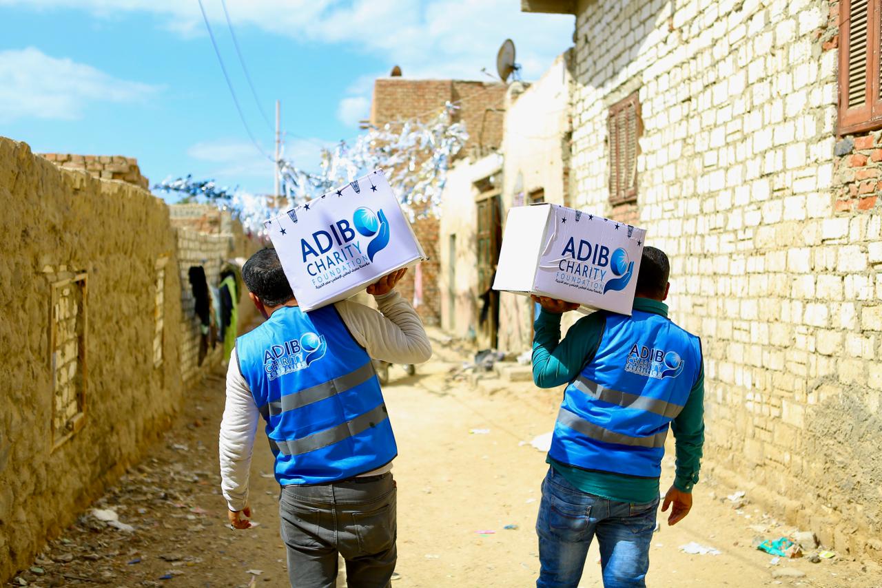 صناع الخير عضو التحالف الوطني توزع كراتين رمضان بمحافظتي الفيوم والغربية (1)