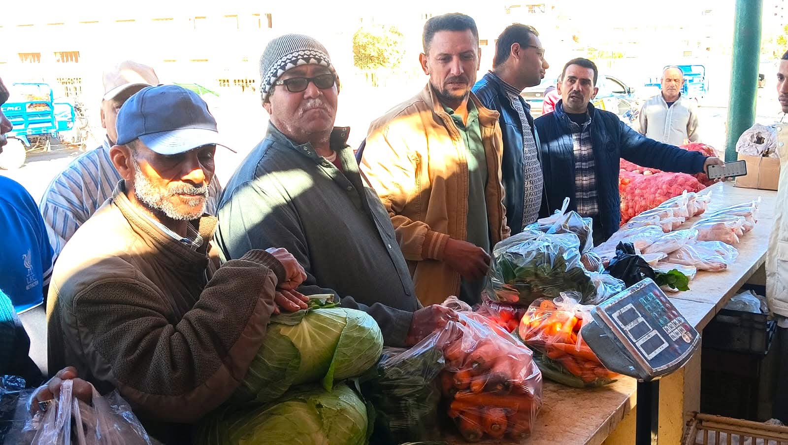 منافذ البيع الحكومية المخفضة بالوادى الجديد  (5)