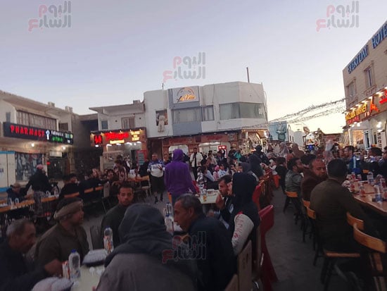 جانب-من-المائدة