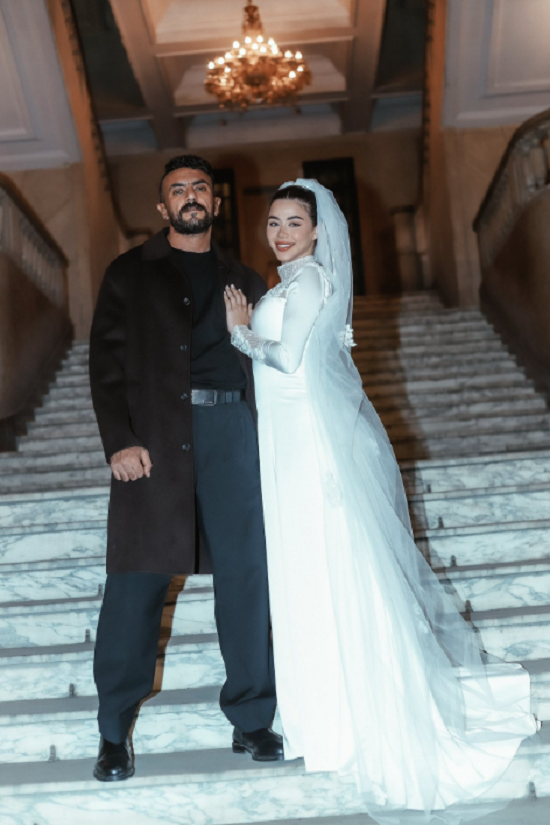 أحمد العوضي ويارا السكري بمسلسل علي كلاي