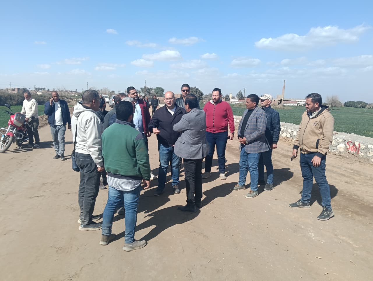 جولة ميدانية لنائب محافظ الجيزة بمركز العياط (4)