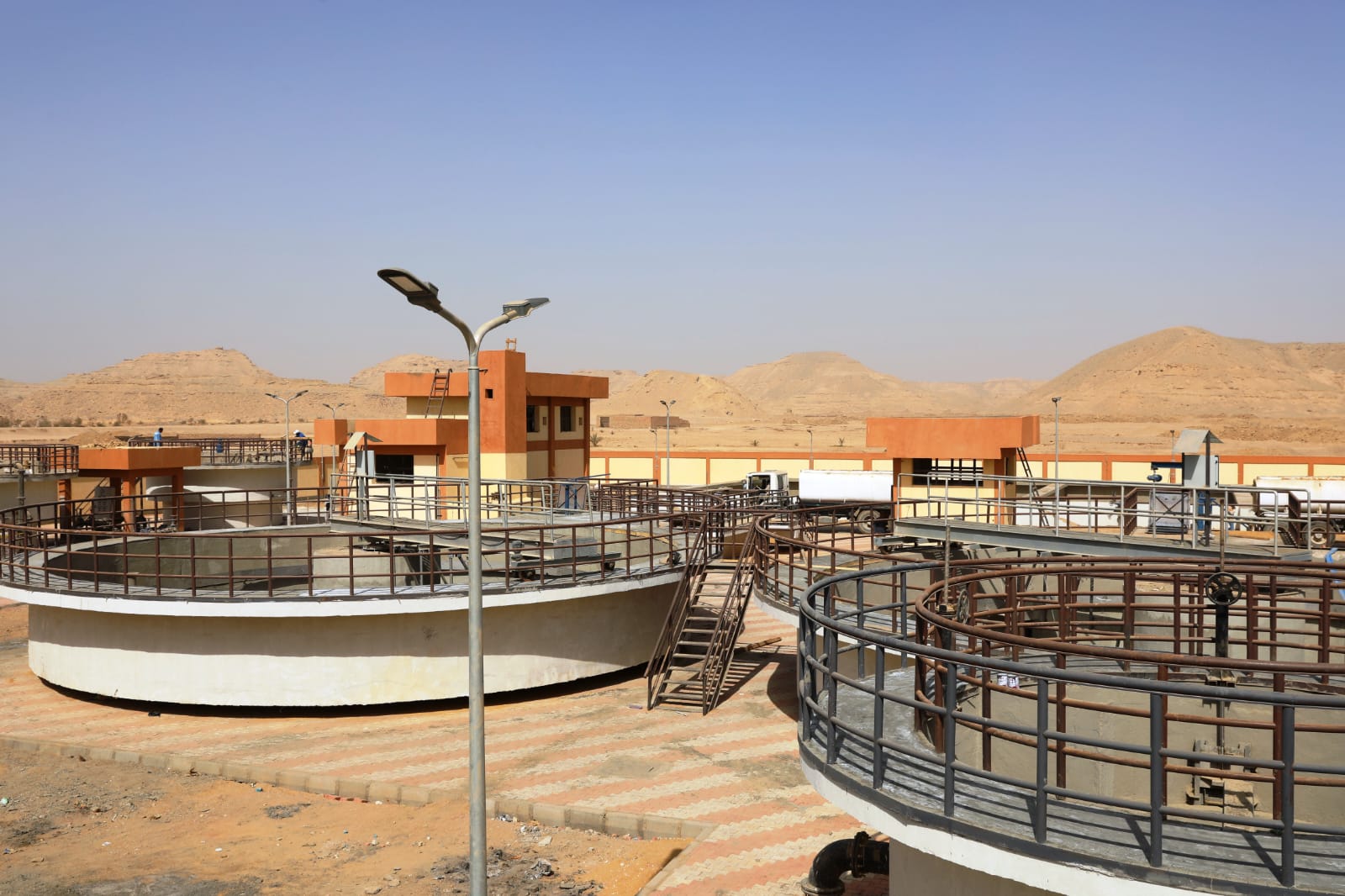 مشروعات حياة كريمة بمركز إدفو