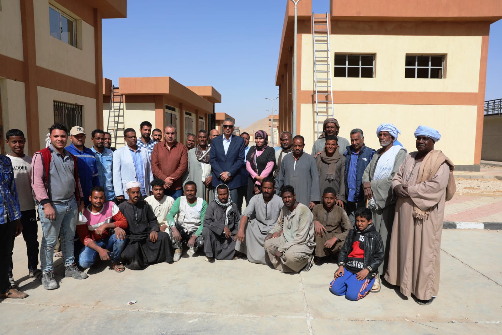 تشغيل مشروعات حياة كريمة تشغيل مشروعات حياة كريمة