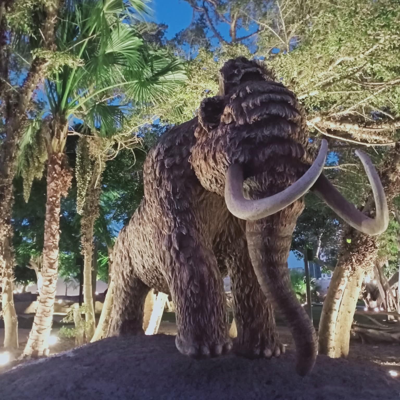 حديقة الديناصورات  2