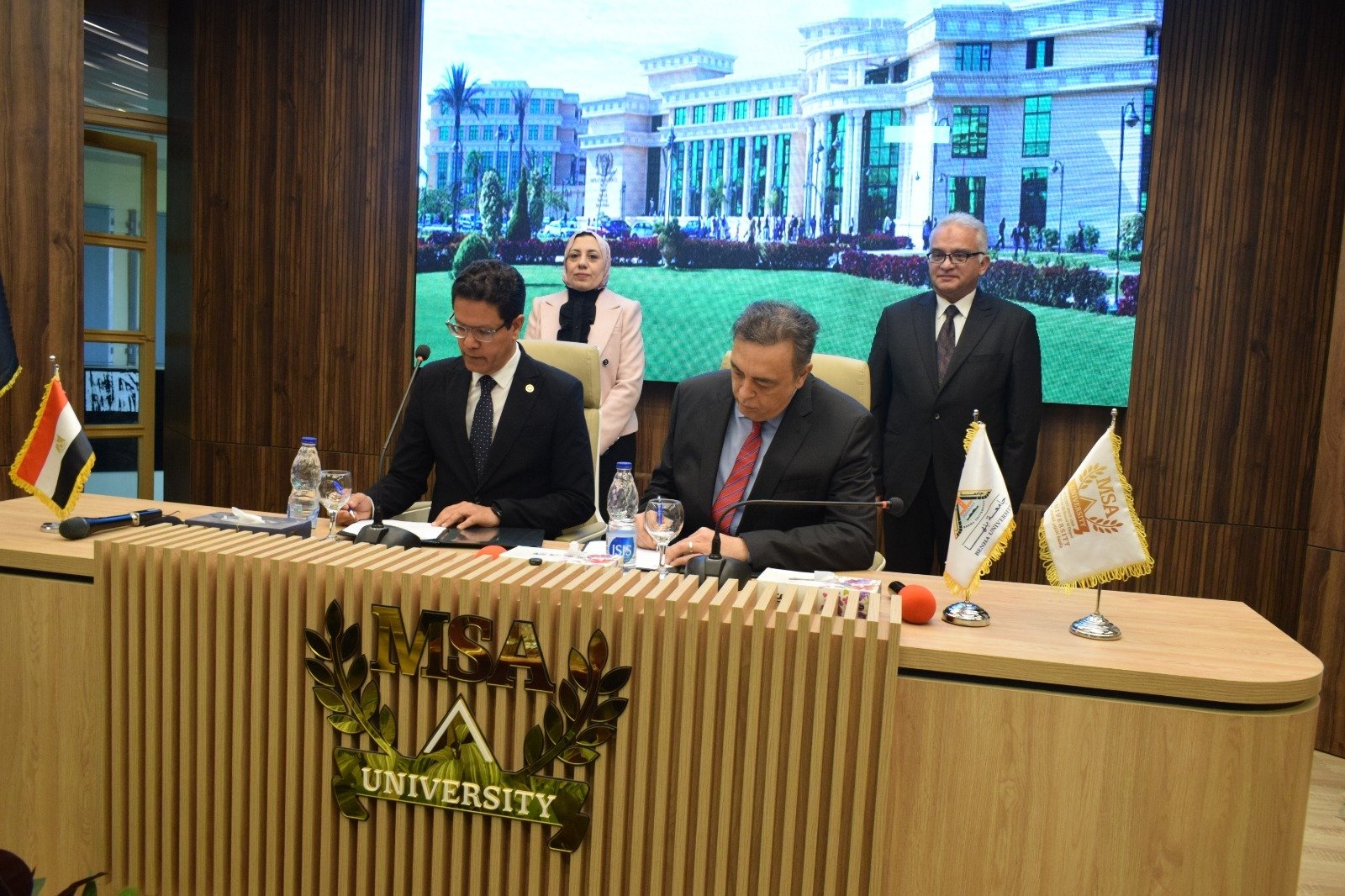 خلال توقيع بروتوكول التعاون خلال توقيع بروتوكول التعاون