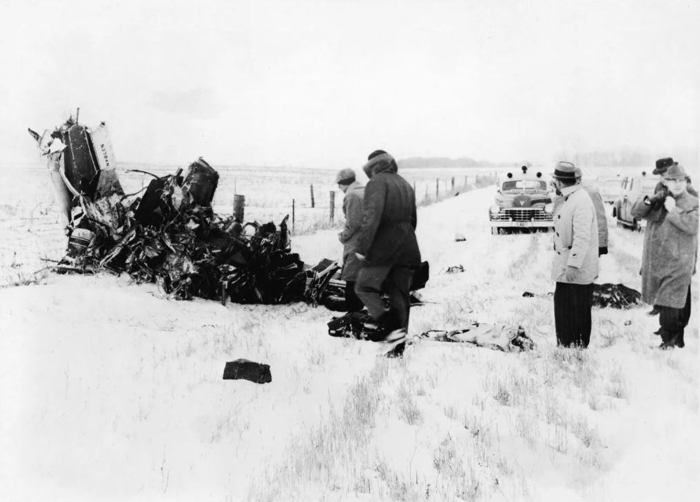 تحطم الطائرة