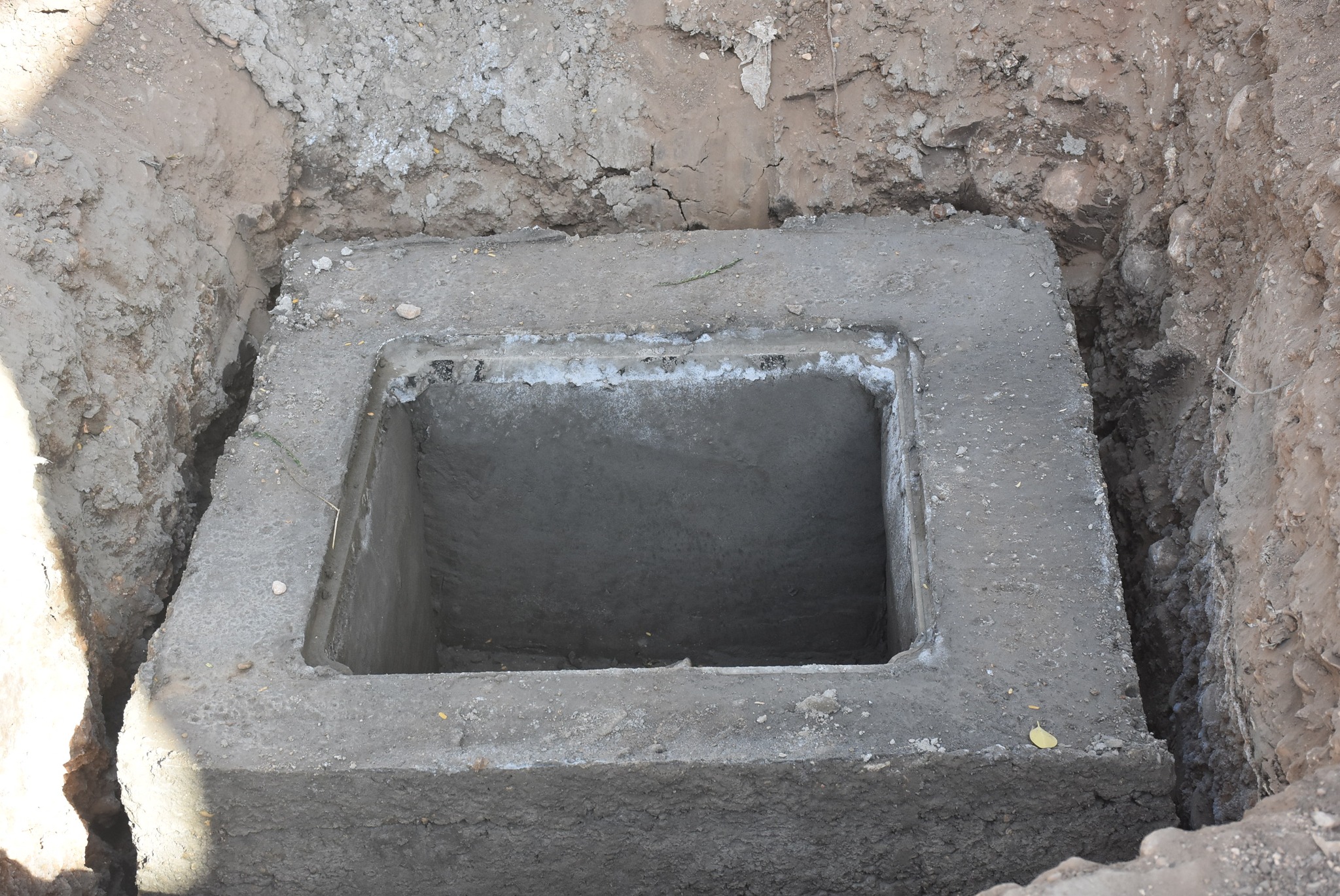 أعمال الوصلات المنزلية بقرى الرياينة والرزيقات وكومير والقرايا