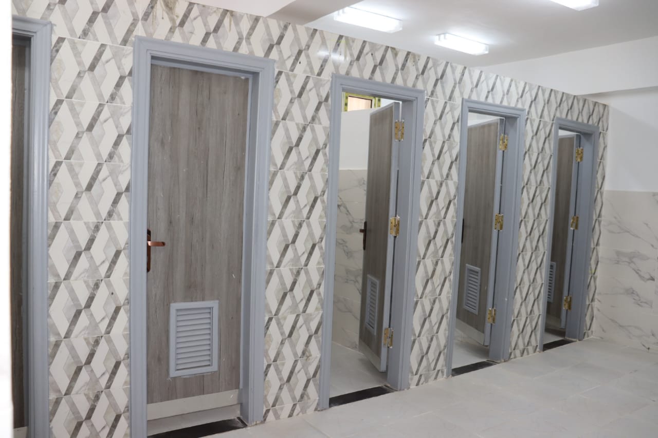 المحافظ يفتتح مدرستين جديدتين بالقليوبية (3)