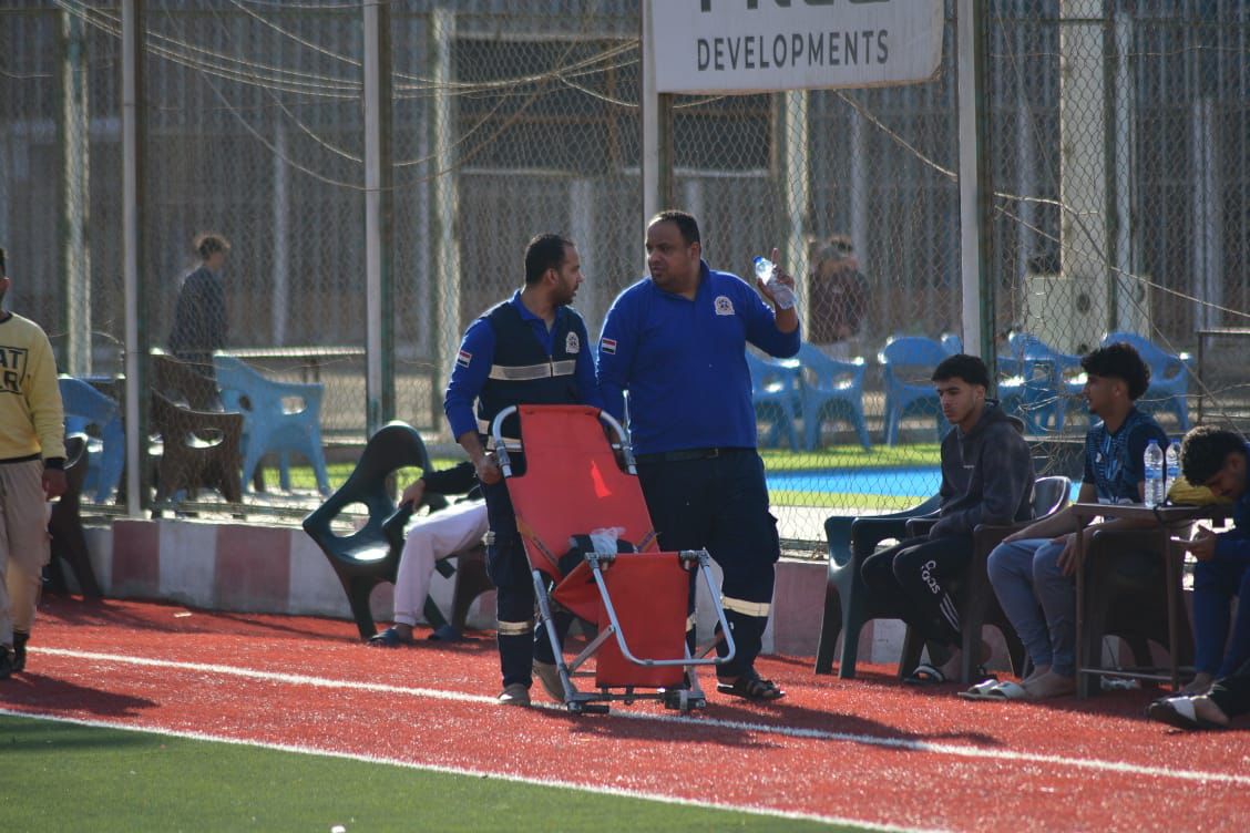 موظفو الاسعاف (1)