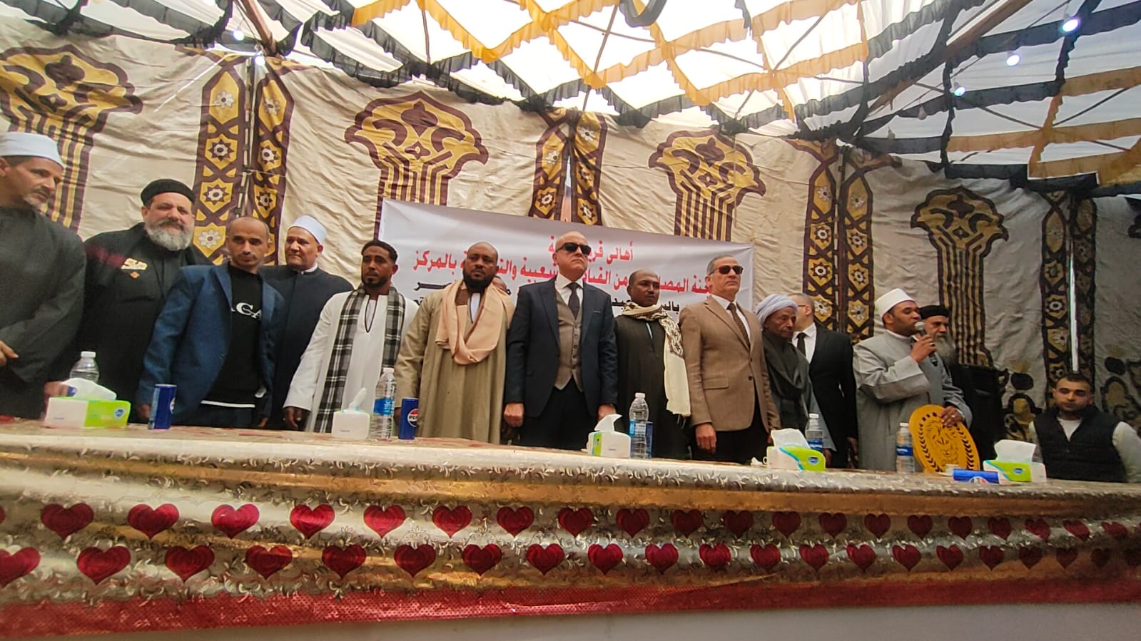 محافظ الأقصر ومدير الأمن يشهدان إنهاء خصومة ثأرية بمدينة إسنا