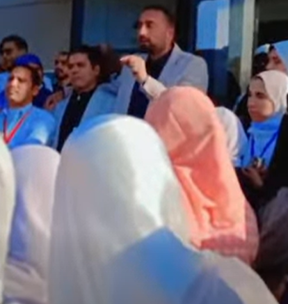 مدير المستشفى يشيد بالأطقم الطبية 