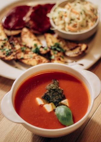 شوربة الطماطم