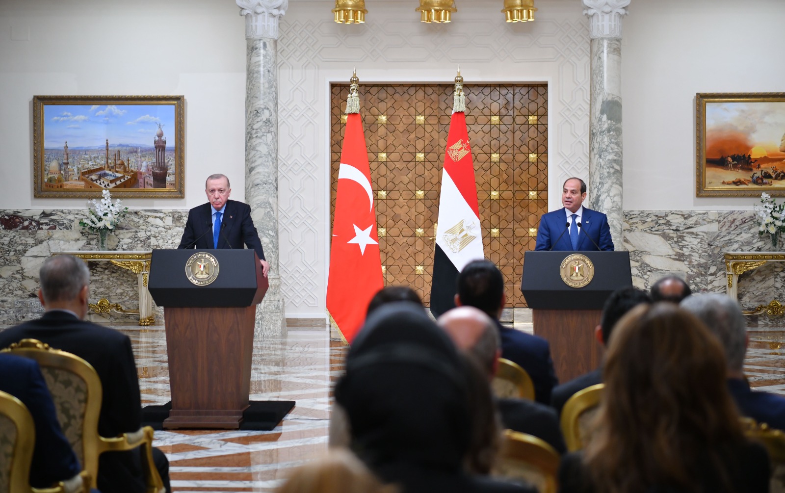 الرئيسان السيسي ونظيره التركي أردوغان (7)