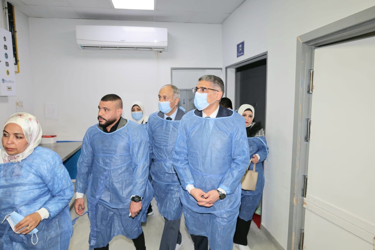 محافظ الجيزة يفتتح مبنى العمليات المطور بمستشفى 6 أكتوبر المركزي