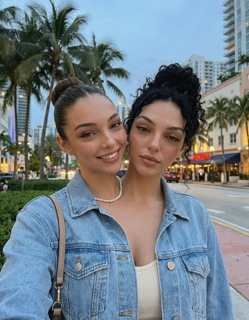 صورة للتوأم المزيف صورة للتوأم المزيف