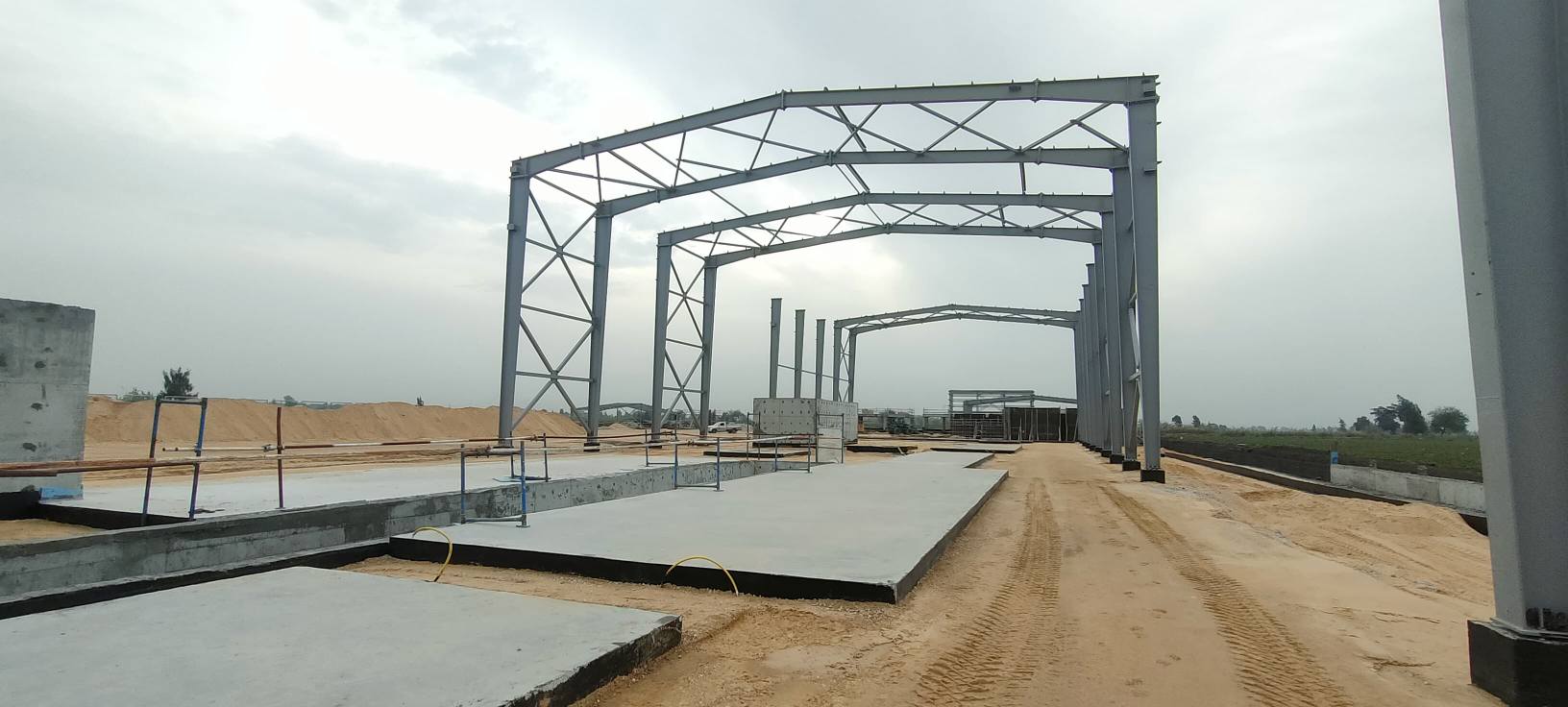 جانب من مصنع تدوير المخلفات الصلبة