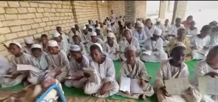 طلاب الخلاوي. بالشلاتين