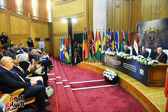 مؤتمر المحكمة الدستورية العليا (8)