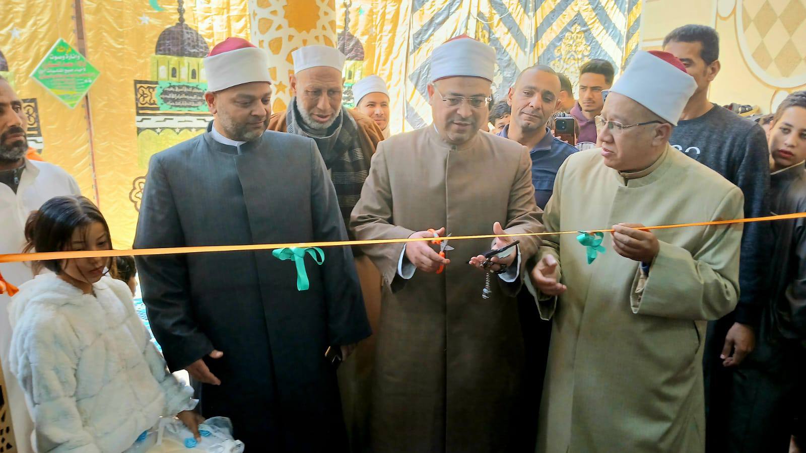 خلال افتتاح المساجد الجديدة