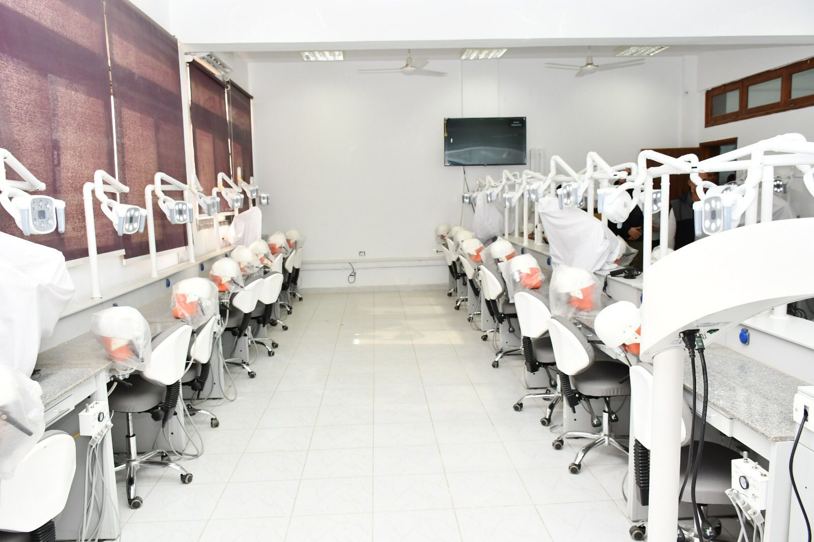 انتهاء الاستعدادات لاستقبال طلاب جامعة قناة السويس فى الفصل الدراسى الثانى (2)