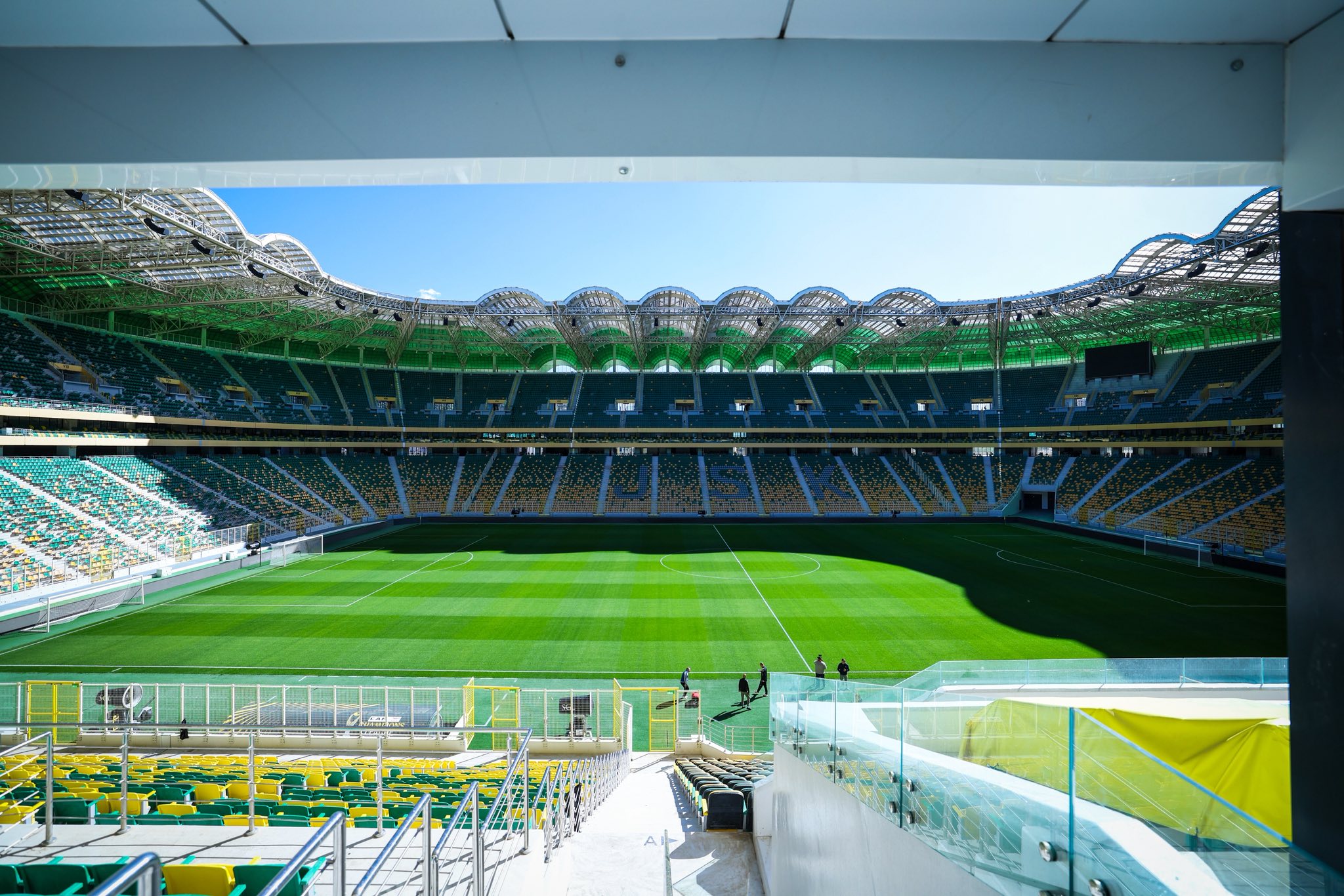 ملعب مباراة الاهلى وشبيبة القبائل