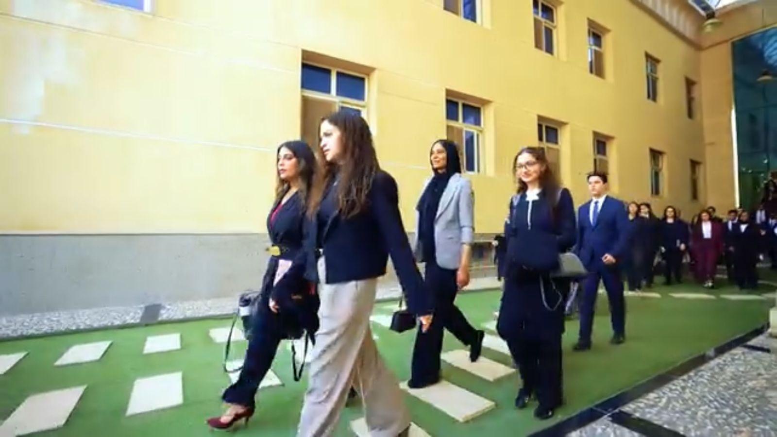  زيارة وفد الدبلوماسية الشبابية لأكاديمية الشرطة (3)