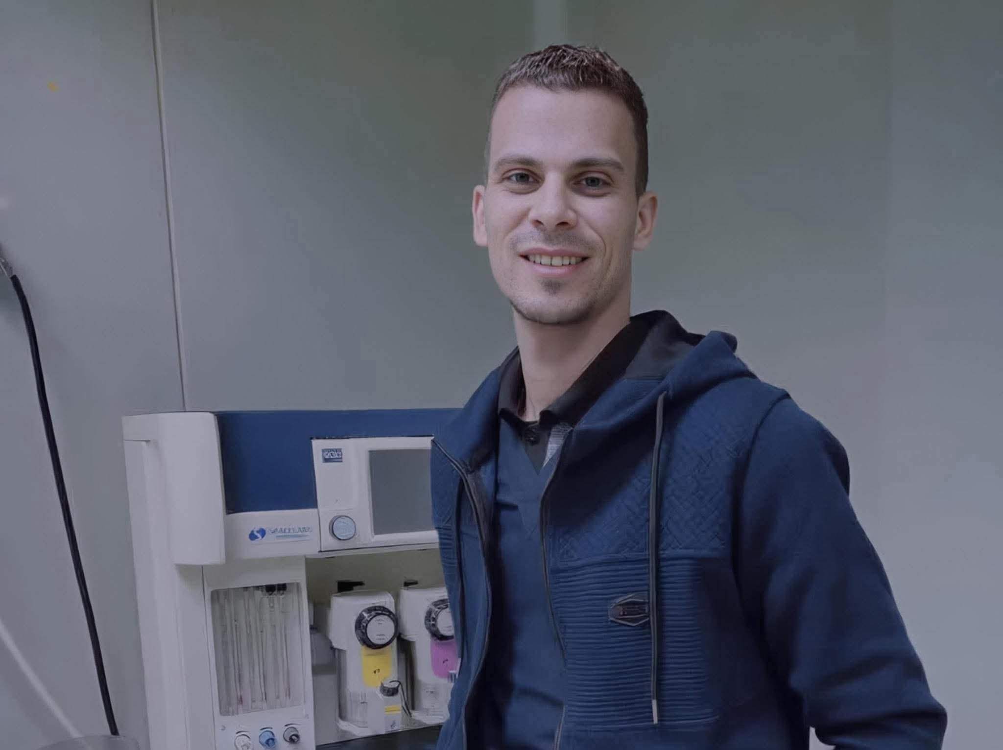 وفاة إخصائي تمريض فى سوهاج