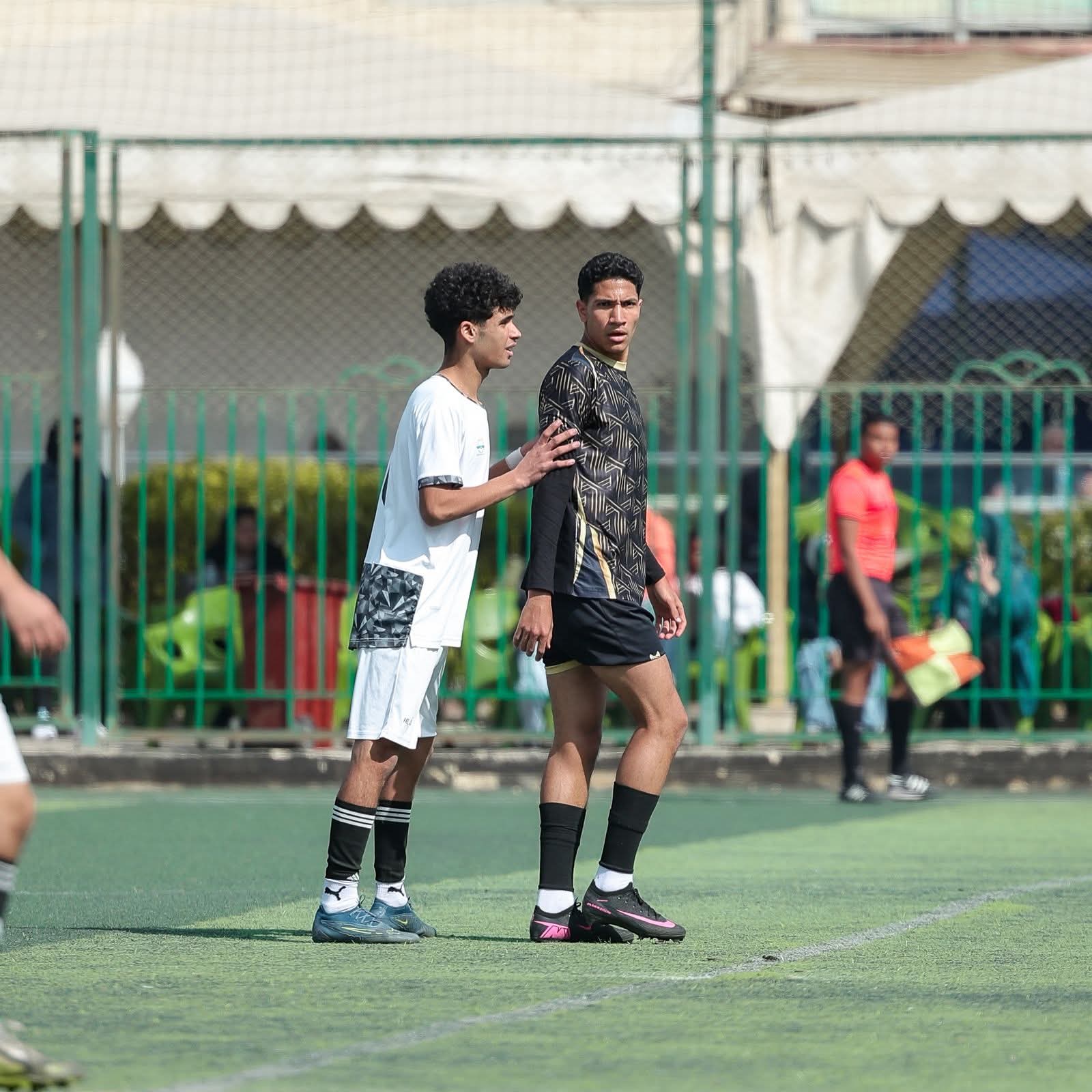 فعاليات مباراة الطيران وسيتي كلوب في دوري القدم