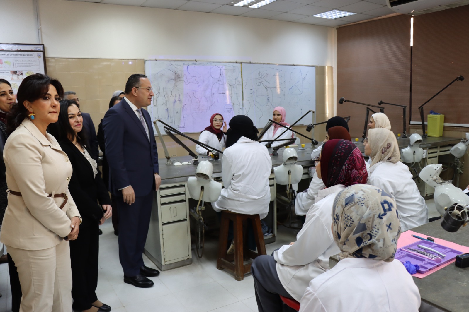 تنسيق مواعيد اليوم الجامعى 