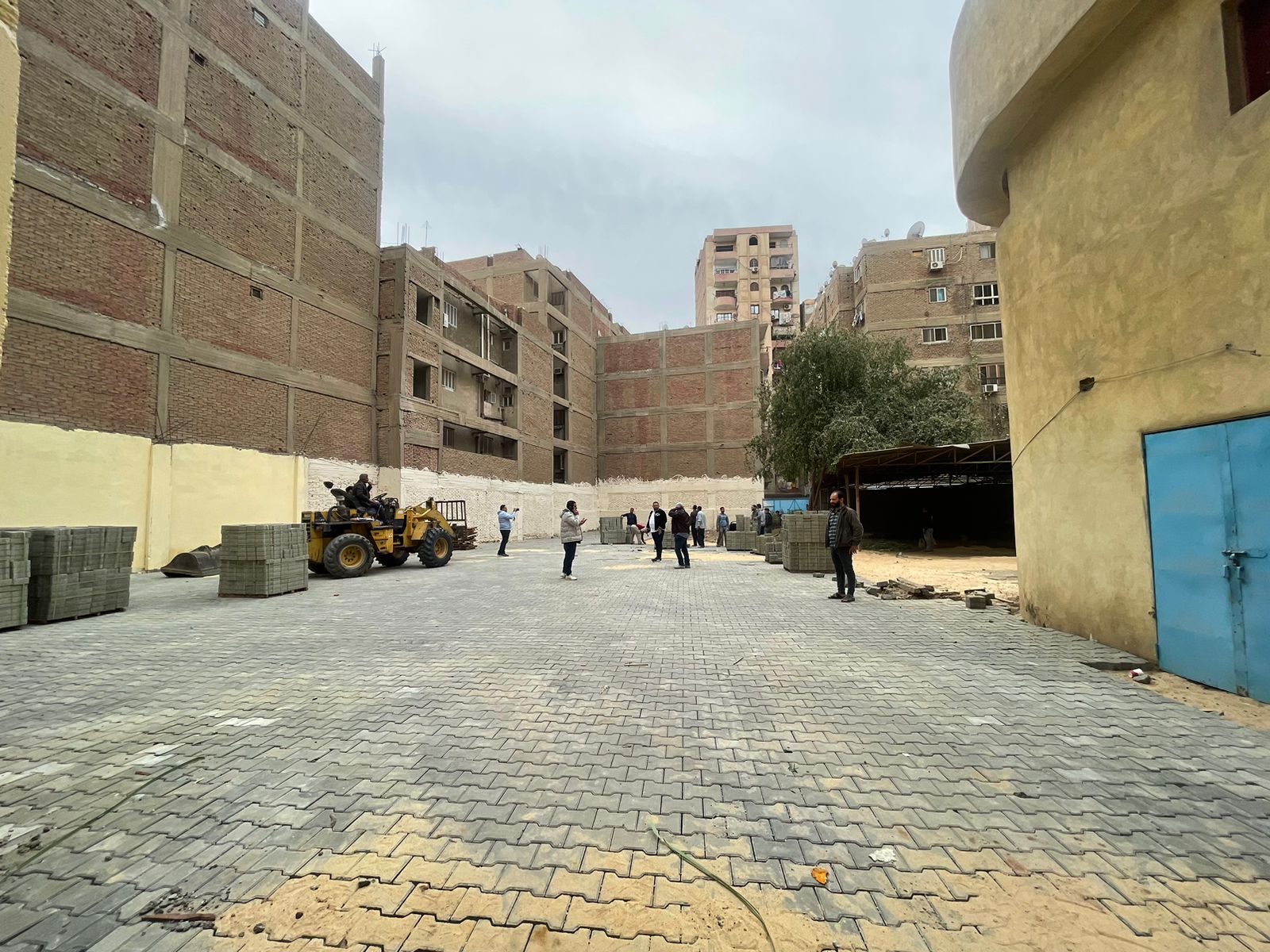 تجهيز مكان بديل للباعة الجائلين