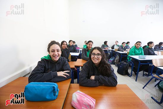 بداية الفصل الدراسي الثاني (40)