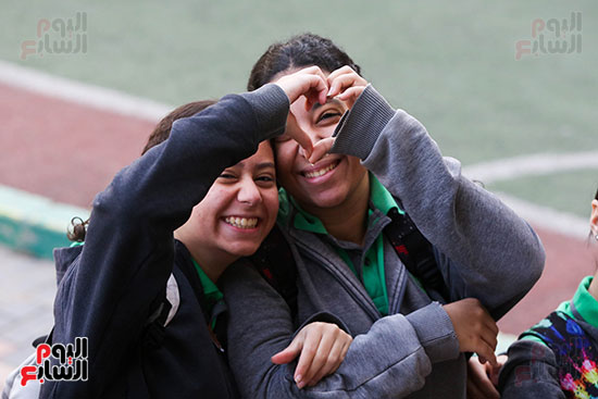 بداية الفصل الدراسي الثاني (12)