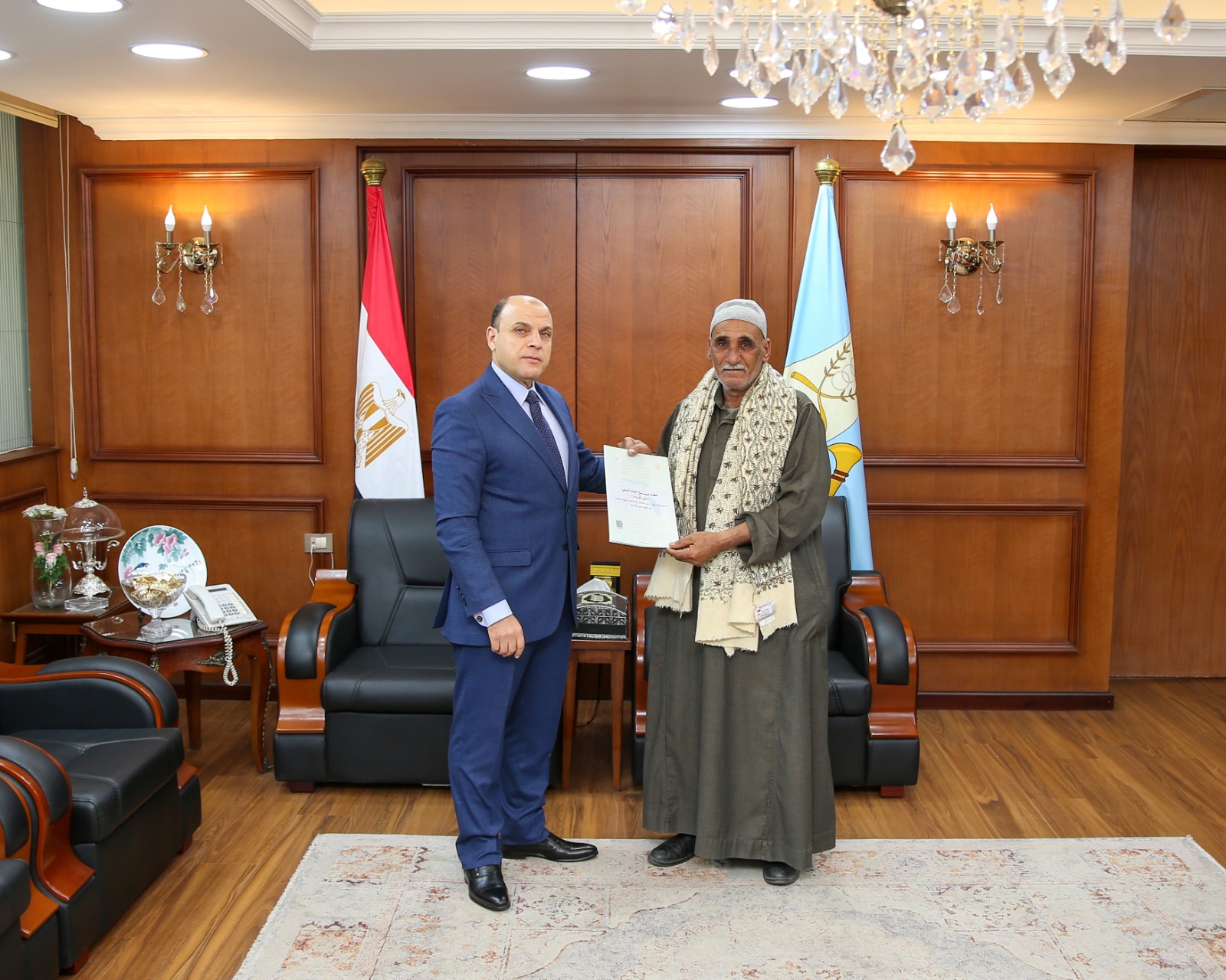 تسليم عقد تقنين