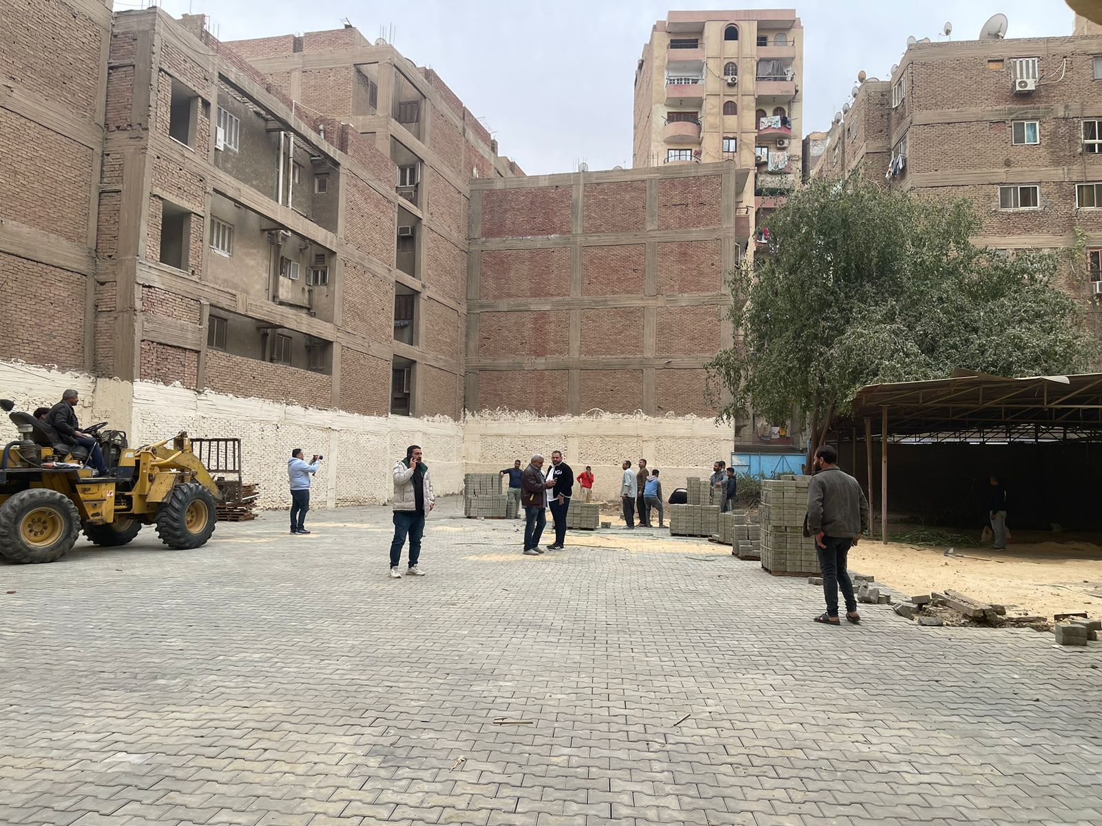 تجهيز مكانة بديل لبائعي شارع العريش