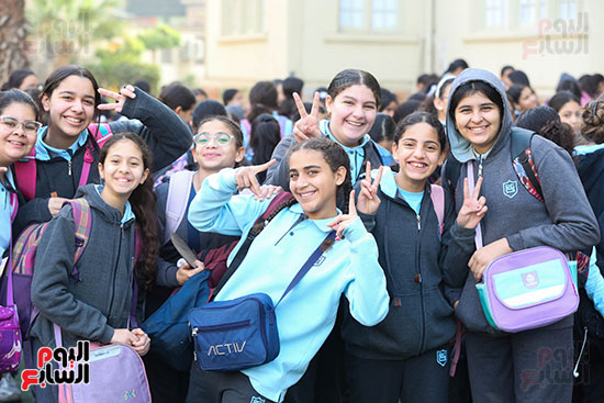 بداية الفصل الدراسي الثاني (23)