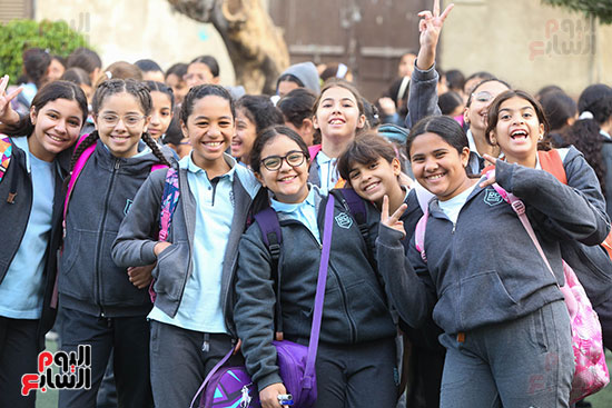 بداية الفصل الدراسي الثاني (24)