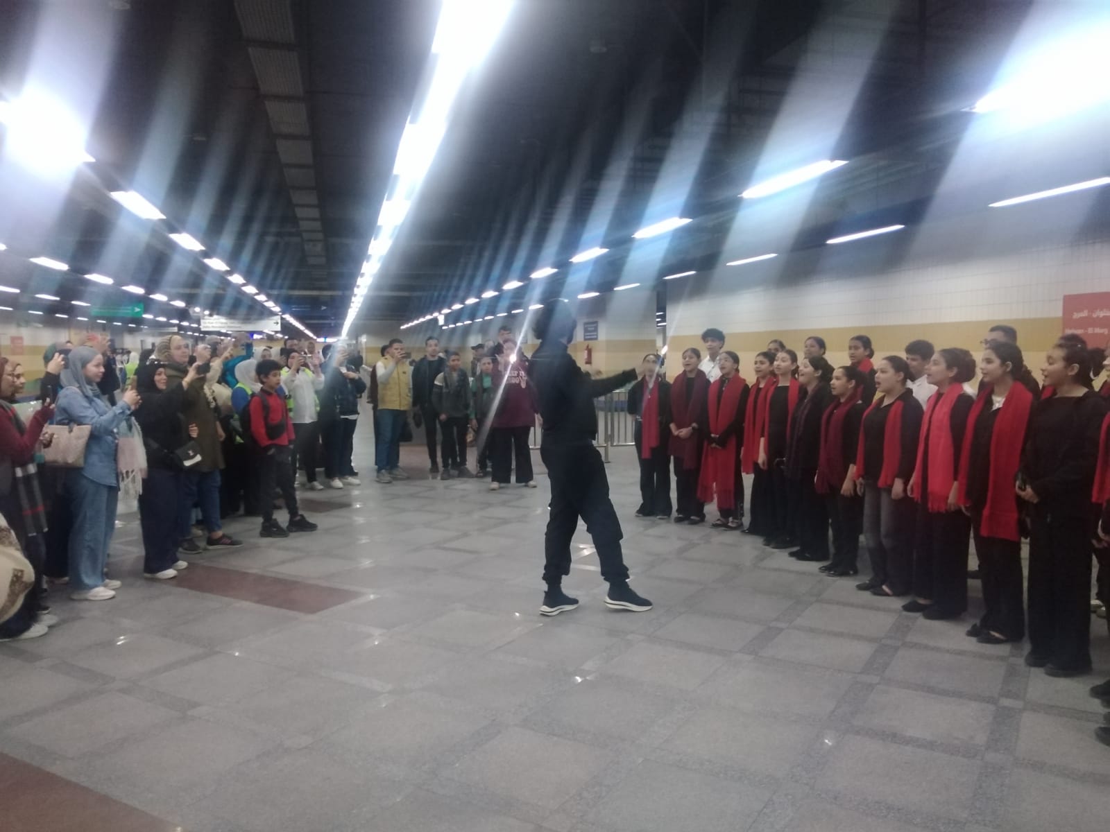 عرض غنائي بمحطة جمال عبد الناصر