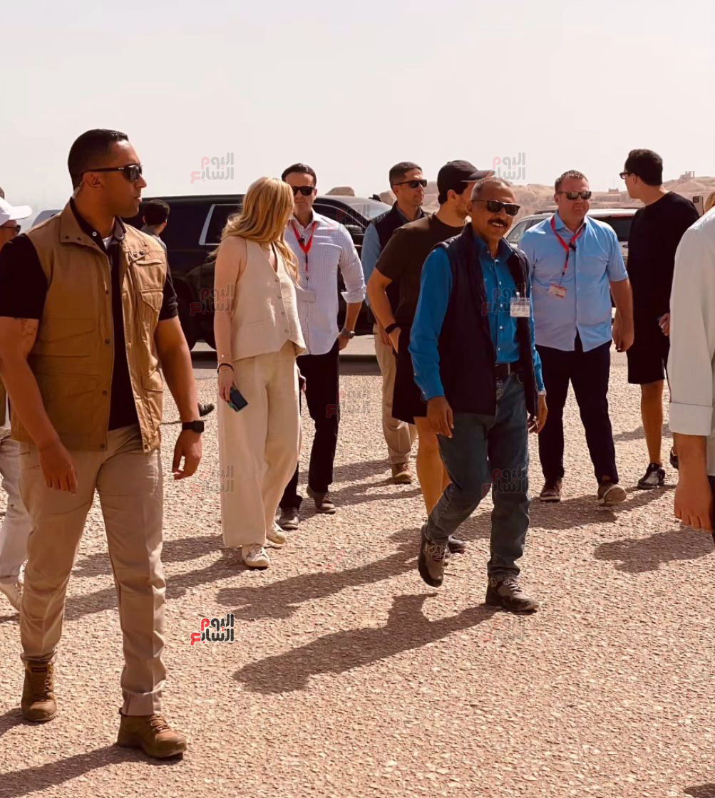 تيفانى-ترامب-وزوجها-في-رحلة-شتوية-دافئة-بمعابد-الكرنك-وحتشبسوت-بالأقصر