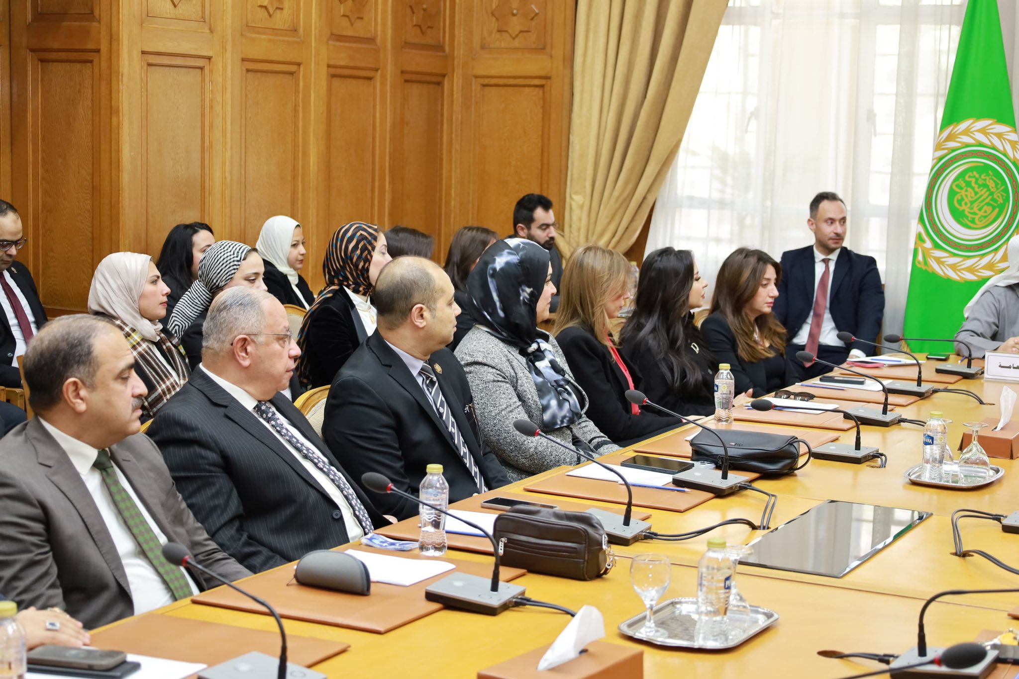 وفدٌ من مستشاري هيئة النيابة الإدارية يزور مقر جامعة الدول العربية (3)