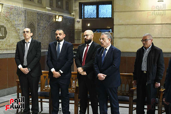 أسرة المستشار ناجي شحاتة تتلقى العزاء