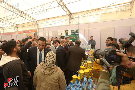 معرض السلع والمنتجات الغذائية بميدان باب الشعرية (9)