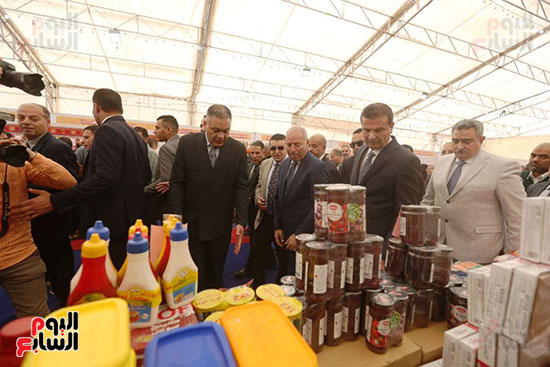 معرض وزارة الزراعة بباب الشعرية لسلع رمضان معرض وزارة الزراعة بباب الشعرية لسلع رمضان