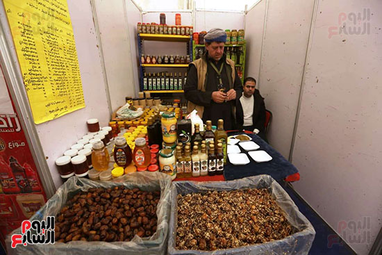 معرض السلع والمنتجات الغذائية بميدان باب الشعرية (19)